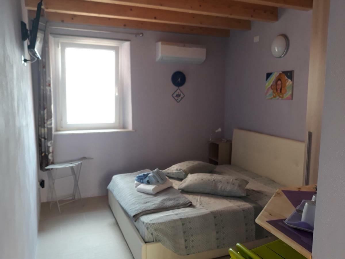 La Stanzetta Viola Hotell Fezzano  Eksteriør bilde